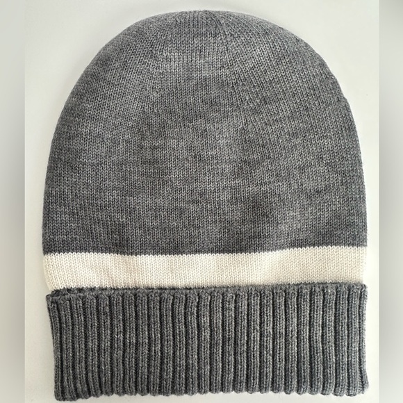 ✨ NWT Gucci Beanie - Picture 3 of 6
